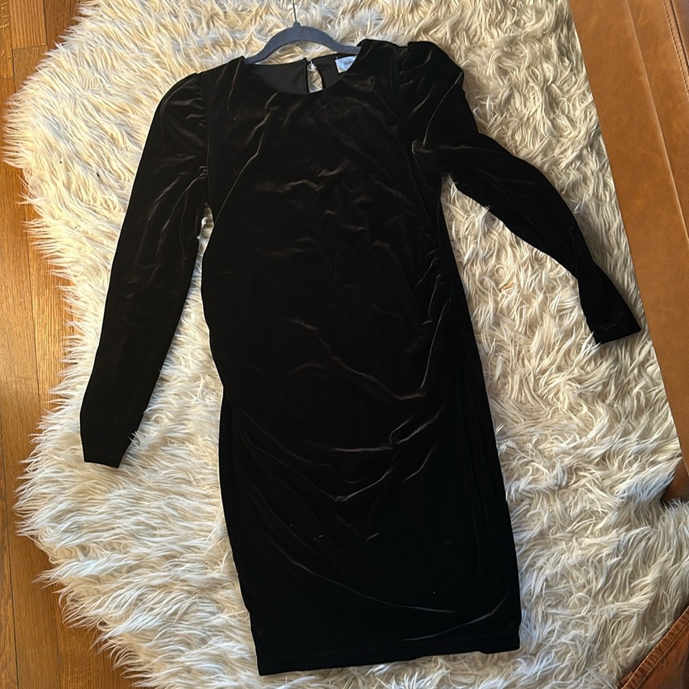 Black velvet Motherhood maternity dress